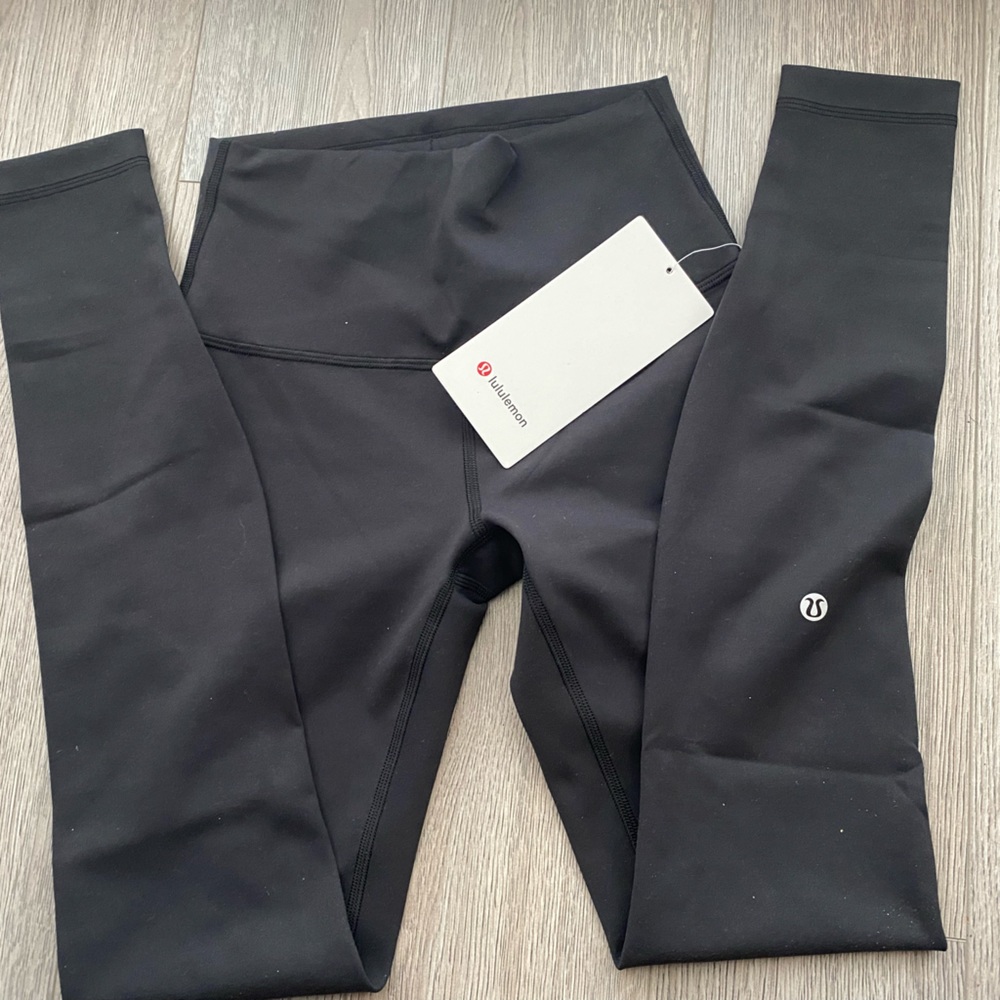 ⭐️ Lululemon Wunder Train HR Tight 28” Black Size4⭐️
